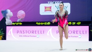 putinati ferrara pecchenini silvia   clavette sfe03200 copia simone ferraro ph copia